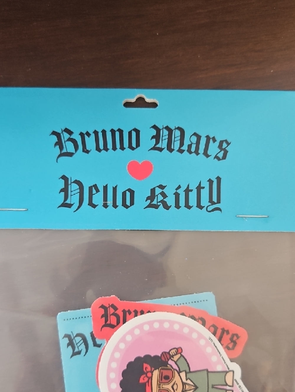 Bruno Mars x Hello Kitty Sticker Pack - Pink & Blue Hearts - Picture 4 of 6